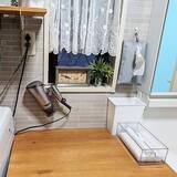 「壁を傷付けずにチョイ掛けスペースが作れる♪「鴨居フック」活用アイデア6選」の画像1