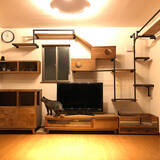 「ペットも大事な家族♡人もペットも快適に過ごせるリビングの風景」の画像3