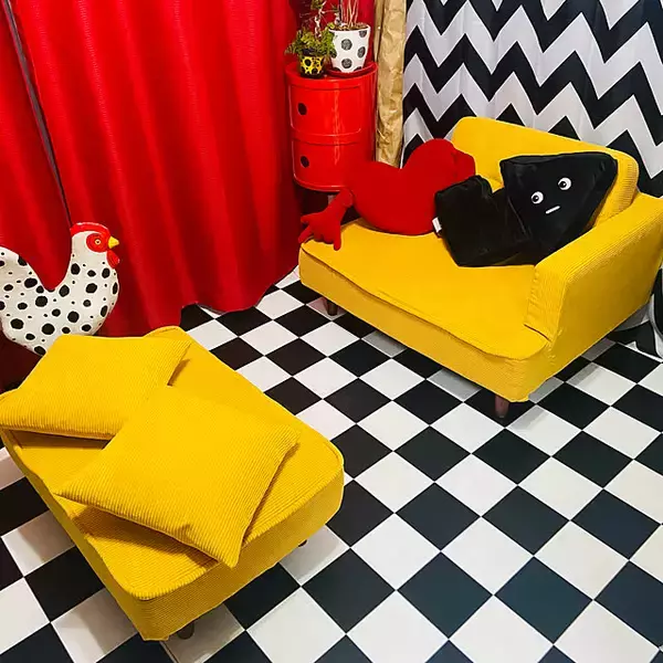 「遊び心のあるお部屋にしたい方にもモダン感を楽しみたい方にも！ミッドセンチュリーインテリア実例」の画像