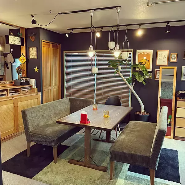 「遊び心のあるお部屋にしたい方にもモダン感を楽しみたい方にも！ミッドセンチュリーインテリア実例」の画像