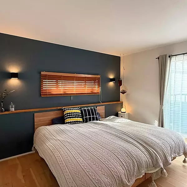 「部屋に入るたび心がときめく。居心地の良い美しいベッドルーム6選」の画像