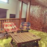 「アウトドアの快適さをリビングに♪ヘリノックスのチェアがあるインテリア実例6選」の画像1