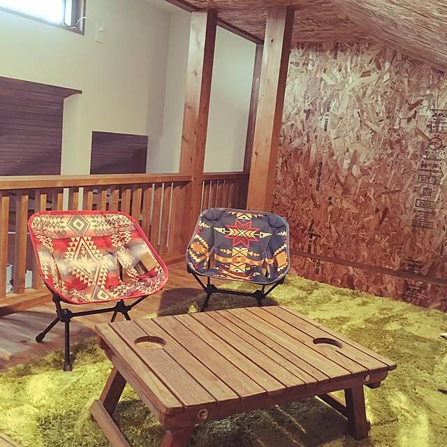 アウトドアの快適さをリビングに♪ヘリノックスのチェアがあるインテリア実例6選