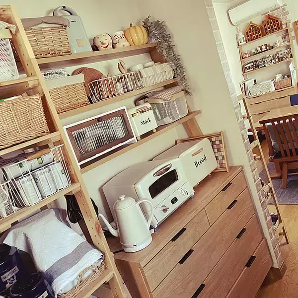 「食器棚も収納ケースもおまかせ♪ニトリのアイテムで作るキッチン収納」の画像