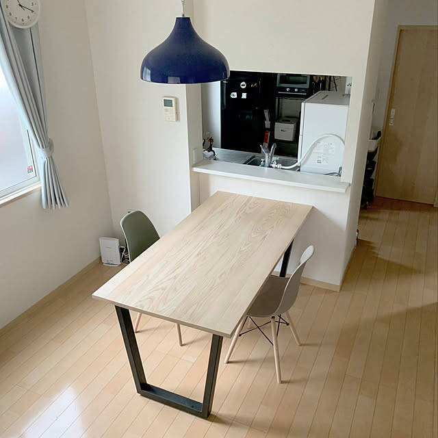 自分らしく上質な暮らしを。KANADEMONOのテーブルがあるお部屋実例