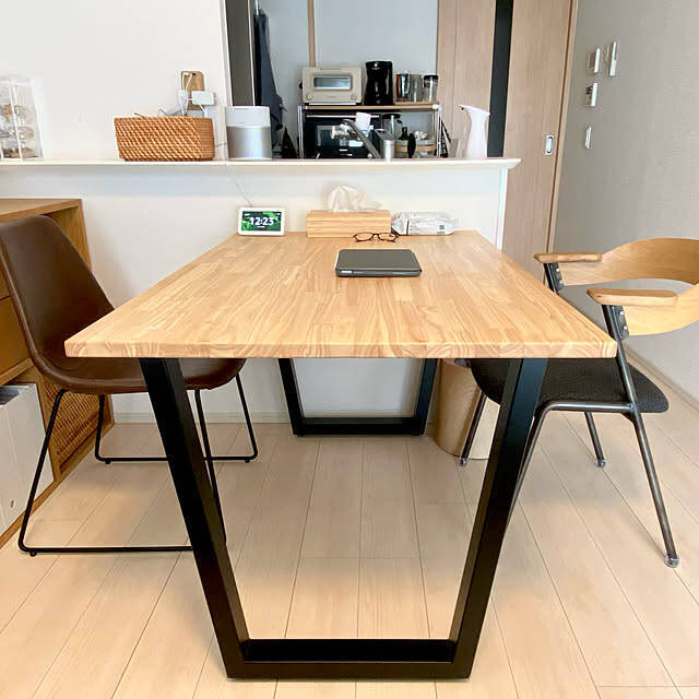 自分らしく上質な暮らしを。KANADEMONOのテーブルがあるお部屋実例