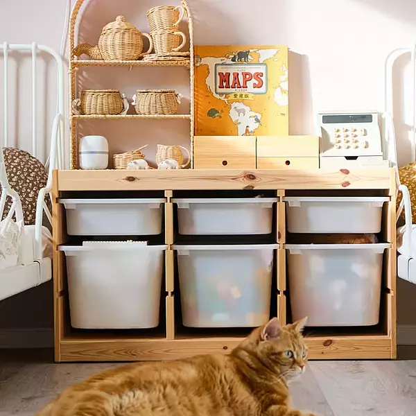 「あらゆるニーズにフィットする！IKEAの万能収納家具、トロファストの魅力をご紹介」の画像