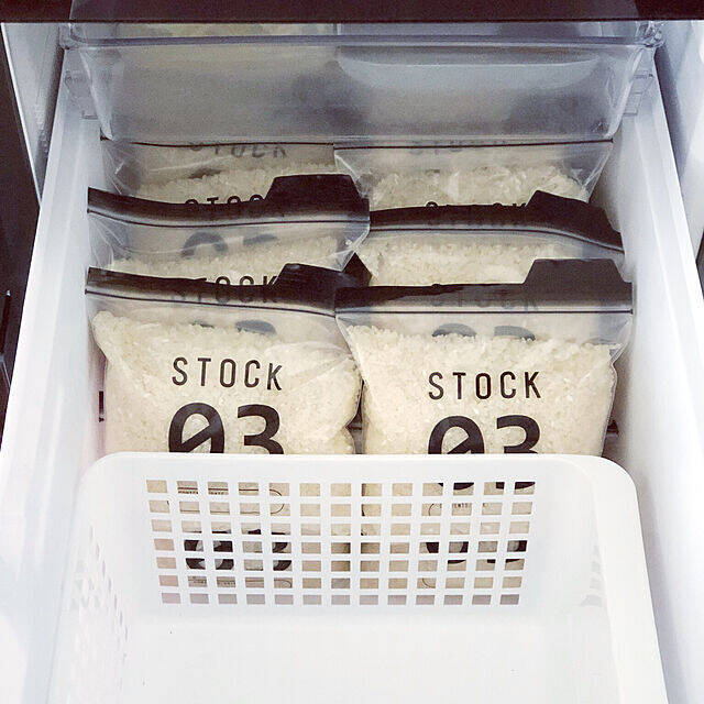 いろんな野菜を整理整頓♪冷蔵庫の野菜室のわかりやすい収納アイディア