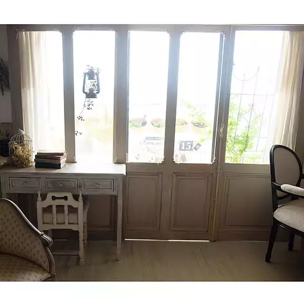 「生活雑貨から家具まで♪アンティーク風DIYで自分好みの雰囲気に」の画像