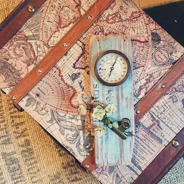 「生活雑貨から家具まで♪アンティーク風DIYで自分好みの雰囲気に」の画像