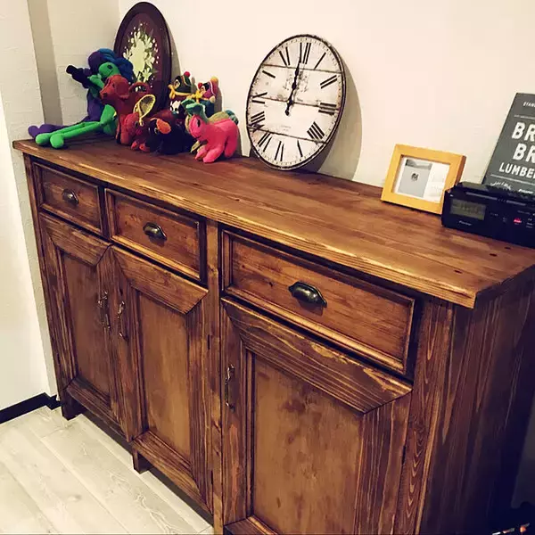 「生活雑貨から家具まで♪アンティーク風DIYで自分好みの雰囲気に」の画像