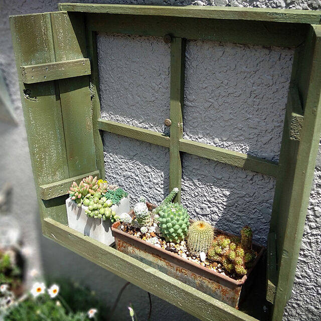 生活雑貨から家具まで♪アンティーク風DIYで自分好みの雰囲気に