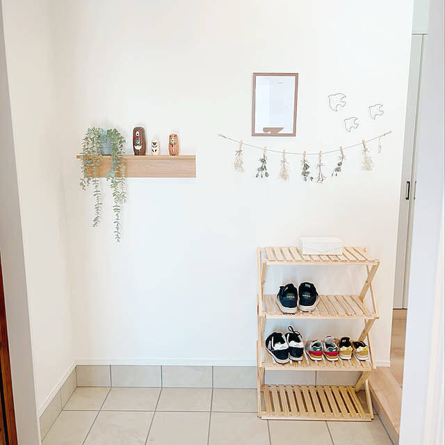 お部屋にぴたりと合う！収納にもディスプレイにも使いやすいコーナンラックの活用アイデア
