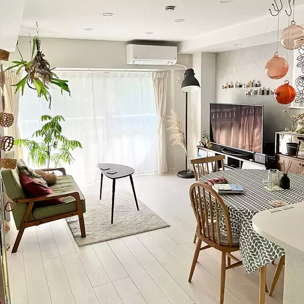 「大好き北欧インテリア♡3タイプでチェックするリビング＆ダイニング実例」の画像