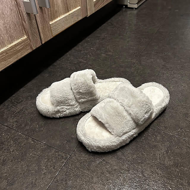 シンプル・洗える・ふわふわまで幅広く選べる！履き心地抜群でデザイン豊富なニトリのスリッパ