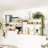 「100均アイテムで手軽にDIYを楽しむ♪お部屋を着飾ってくれるウォールシェルフ6選」の画像3