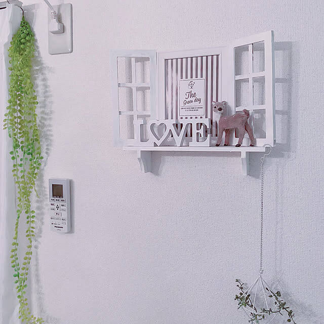 100均アイテムで手軽にDIYを楽しむ♪お部屋を着飾ってくれるウォールシェルフ6選