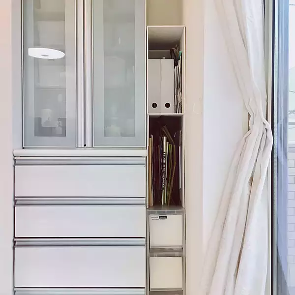 「すっきり片付いて使いやすい！ゴミ袋&紙袋の収納アイデア10選」の画像