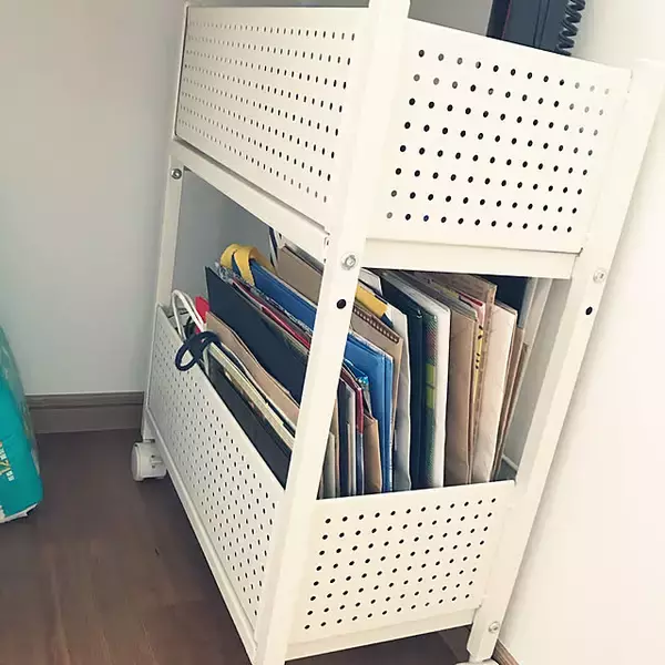 「すっきり片付いて使いやすい！ゴミ袋&紙袋の収納アイデア10選」の画像