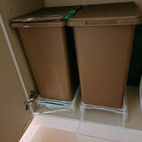 「すっきり片付いて使いやすい！ゴミ袋&紙袋の収納アイデア10選」の画像7