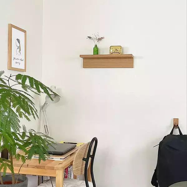 「無印良品らしい木のぬくもりがたまらない。パイン材家具を取り入れたお部屋6選」の画像