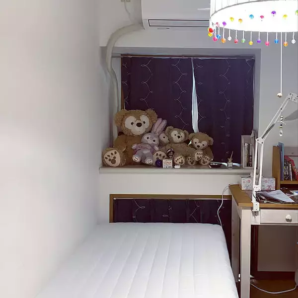 「お部屋にしっとりなじむ美しさ。無印良品の脚付マットレス使い方実例」の画像