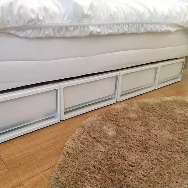 「お部屋にしっとりなじむ美しさ。無印良品の脚付マットレス使い方実例」の画像