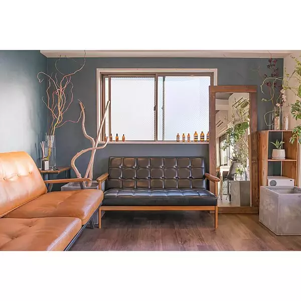 「フロアタイルでつくる！おしゃれで機能的なお部屋のDIY実例」の画像