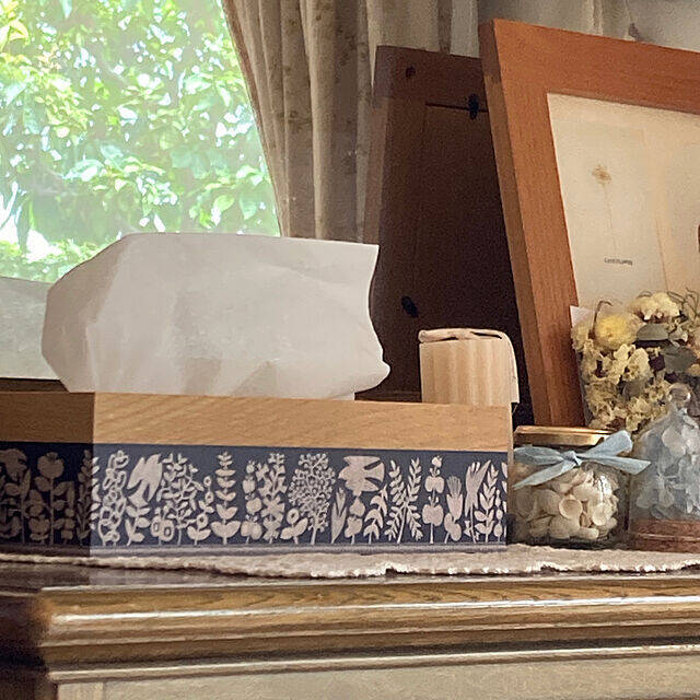 手にするたびすっと背筋が伸びる。暮らしに馴染むミナペルホネンのアイテム