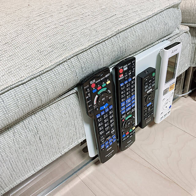 散らかりやすい物に「定位置」を。暮らしがまわる置き場所4選