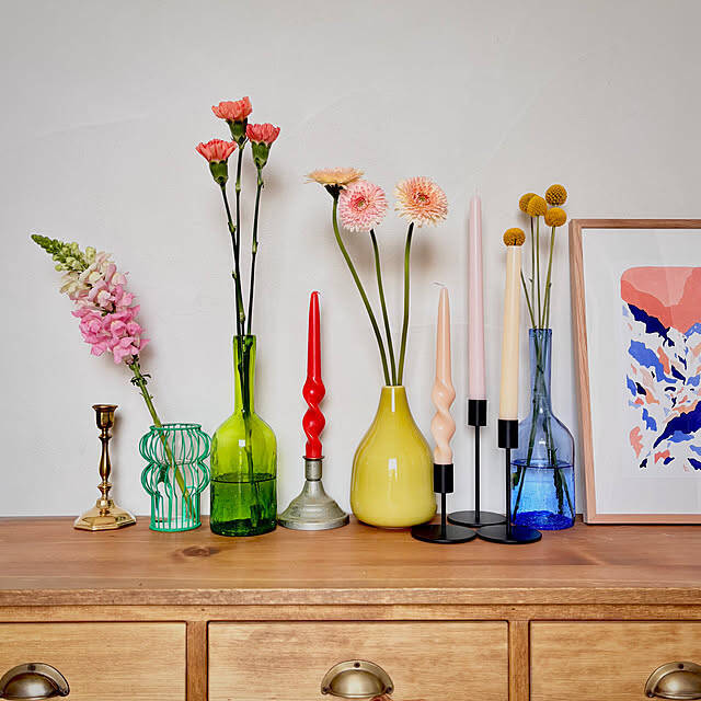 「すっきり空間をレトロな彩りで満たして。温故知新なミックススタイル」 by h_kiwさん