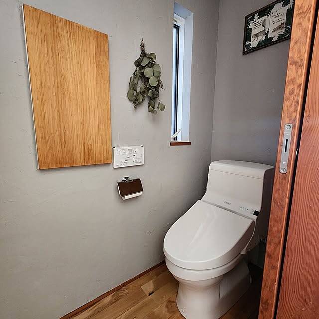 掃除が苦手な人もOK！トイレの床掃除を楽にしていつも清潔に保つアイデア