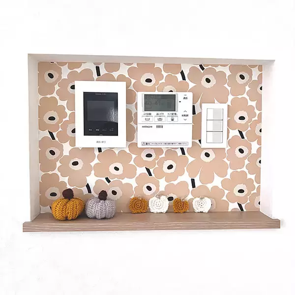 「クロスでお部屋に彩りと個性を取り入れる！柄物クロスを使った実例6選」の画像