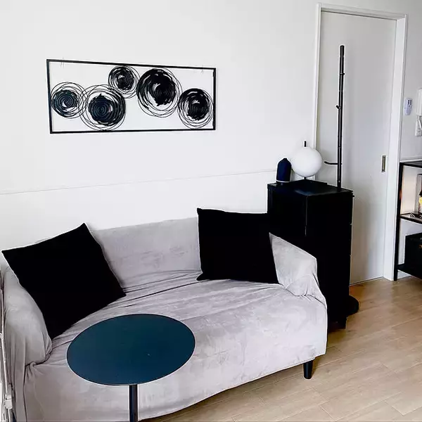 「「モノトーンとモダンアートでつくる、シンプルで美しいくつろぎの空間」 by shiononoさん」の画像