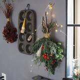 「自分に合うクリスマスの演出ができる！小物やツリーで彩る、クリスマスディスプレイのアイデア6選」の画像1