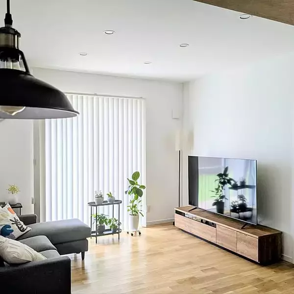 「自然素材を上手に使ったぬくもりのシンプル空間。あこがれの北欧インテリア6選」の画像