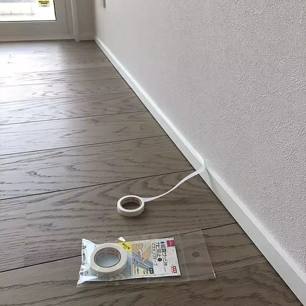 「小物のアレンジもお掃除の効率化もおまかせ♪ダイソーのマスキングテープを使ったDIYアイデア」の画像