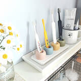 「ロングセラーで大人気！意外な活用法もある無印良品の歯ブラシスタンド」の画像1