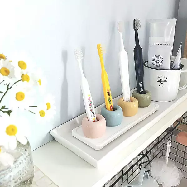 「ロングセラーで大人気！意外な活用法もある無印良品の歯ブラシスタンド」の画像