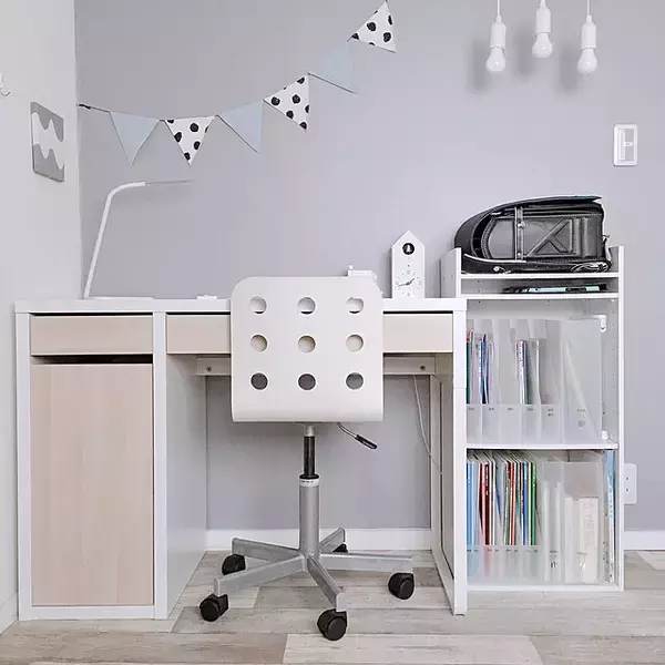 「デスクまわりをもっと使いやすく☆勉強や仕事がはかどるニトリのアイテム」の画像