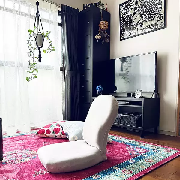 「デザインも機能も妥協しない！ニトリの座椅子でお部屋を格上げ」の画像