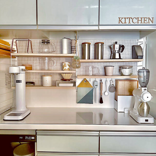 おいしい一杯は自分らしく整えた空間から♪コーヒーグッズの収納アイデア