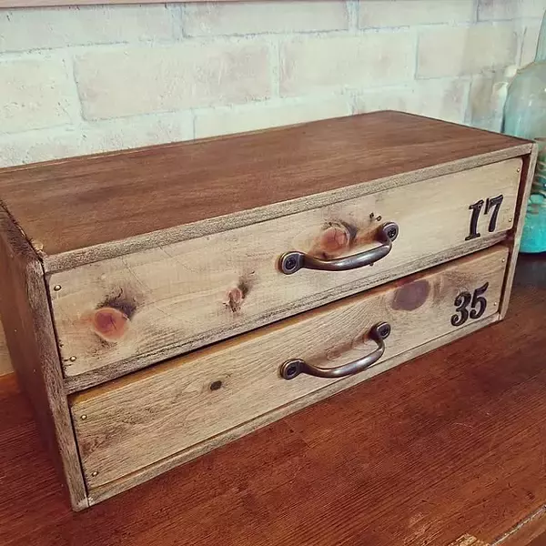 難しい道具は不要！100均の木材を活かしたDIYで暮らしを便利に