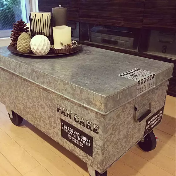 「使いやすさとクールな質感が人気の秘密！無印良品のトタンボックス」の画像