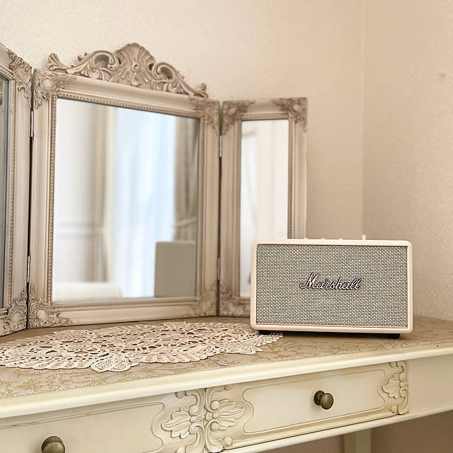 贅沢なくつろぎ時間を作れる！耳だけではなく目でも楽しめるスピーカー6選