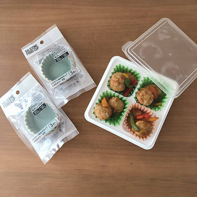 ナチュラルで今っぽいお部屋づくりの味方。セリアで見つけたくすみカラーアイテム特集