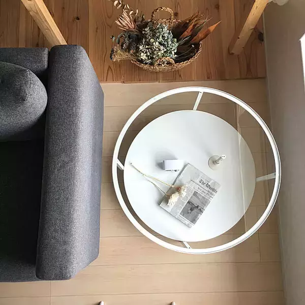 「魅力的なデザインで輝く日常に！IKEAのガラス製品で楽しむインテリア」の画像