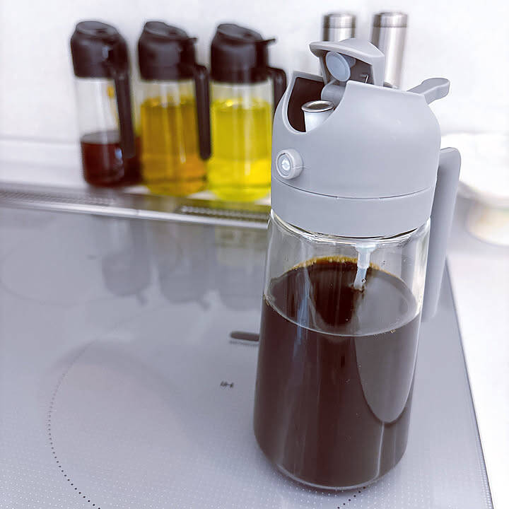 【高コスパアイテム】使用量を調整しやすい3coinsの2wayオイルスプレーボトル by tomatoさん