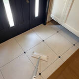 「玄関の第一印象が変わる！玄関床をピカピカに整えるお掃除術10選」の画像2