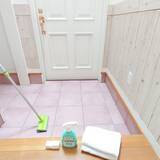 「玄関の第一印象が変わる！玄関床をピカピカに整えるお掃除術10選」の画像9